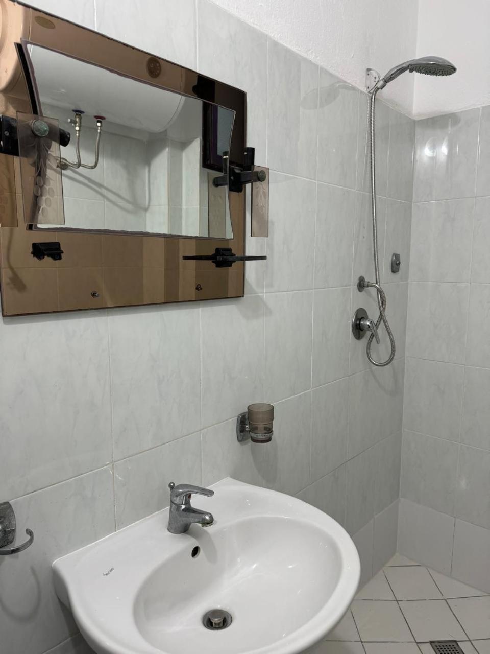 Melas Villa Durrës Kültér fotó